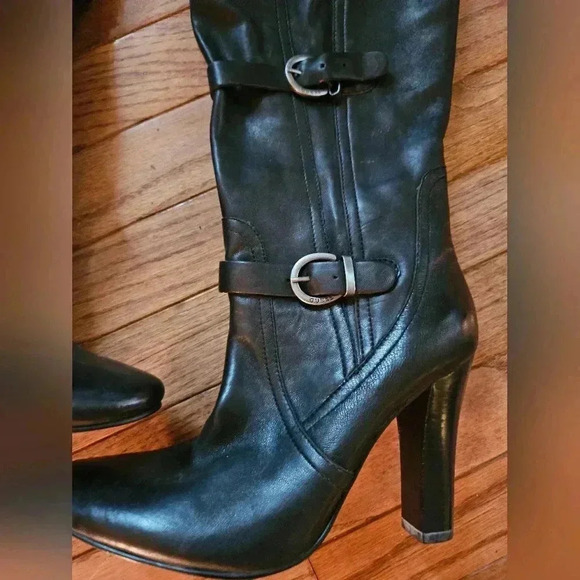 Guess by Marciano Tall Boots Women (6.5M) - Picture 2 of 6
